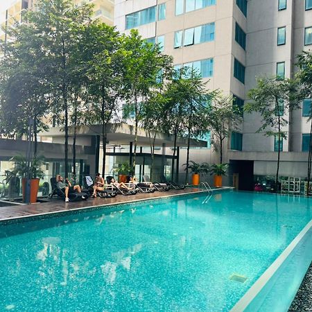Summer Suites Klcc By Homestay Куала-Лумпур Екстер'єр фото
